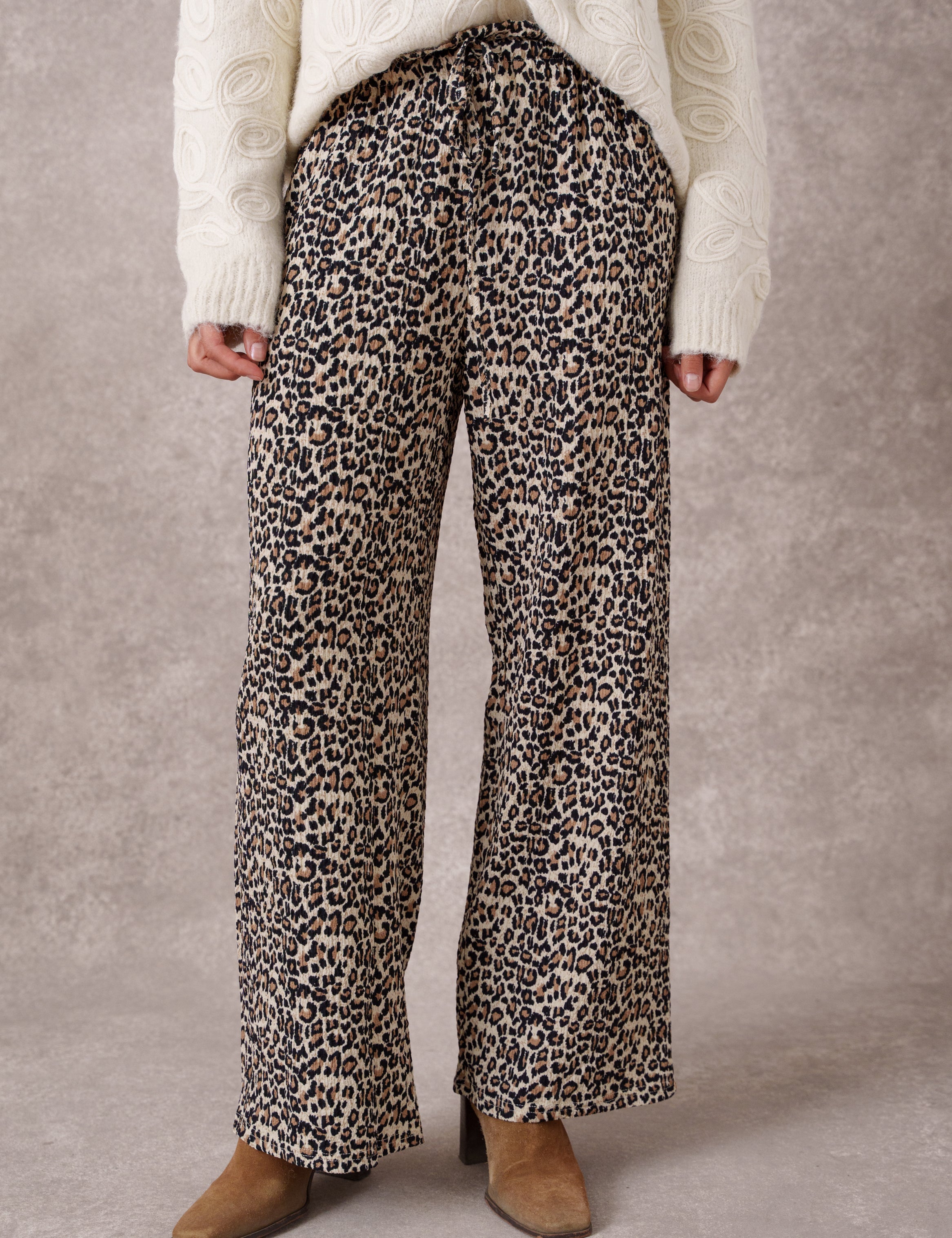 Jadi Pants